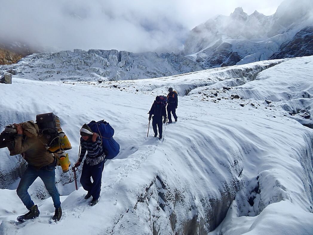 Mayali Pass Trek Guide 2024 History Highlights Best Time How To