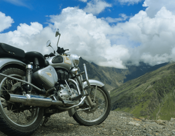 Leh-Ladakh Bike Trip Guide 2024: Highlights, Best Bikes, Itinerary, Routes & Cost