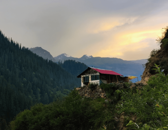 Delhi to Kheerganga Distance, Connectivity, Places to Visit & FAQ’s