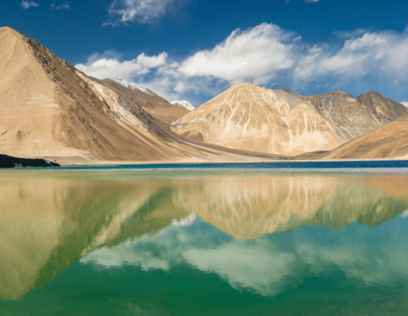 Delhi To Ladakh Distance, Connectivity, Places to Visit & FAQ’s