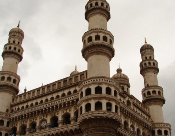 Delhi To Charminar Distance, Places To Visit, Nearby, Things To Do, Connectivity & FAQ’s