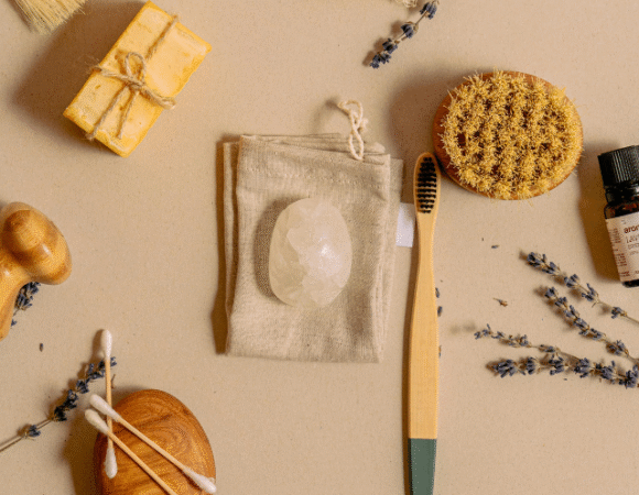 Top 10 Must-Have Essentials for Eco-Friendly Travel