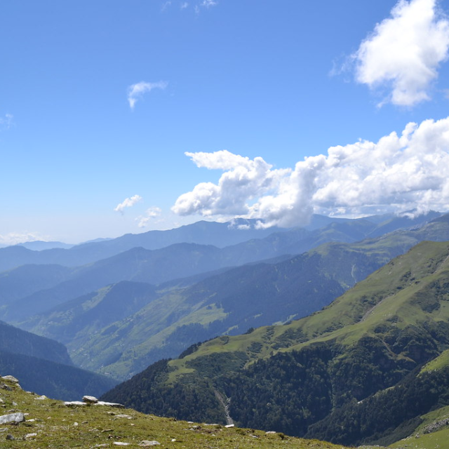 Sach Pass Trek