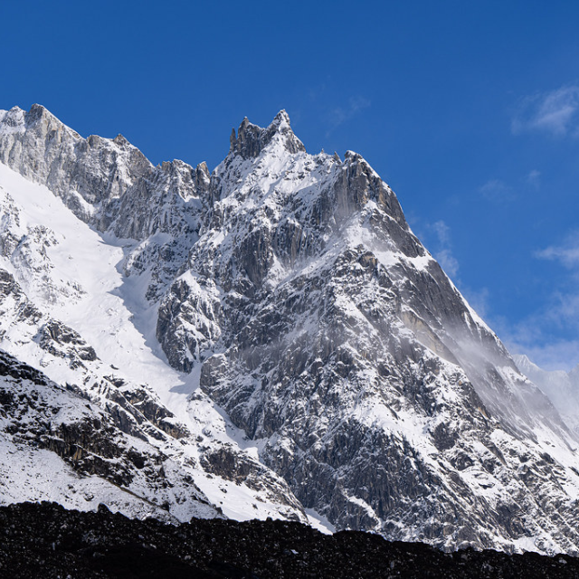 Manaslu Circuit Trek