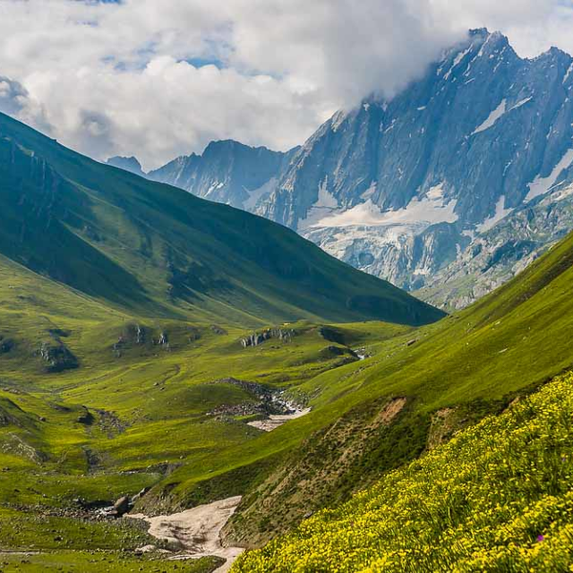 Kashmir Great Lakes Trek