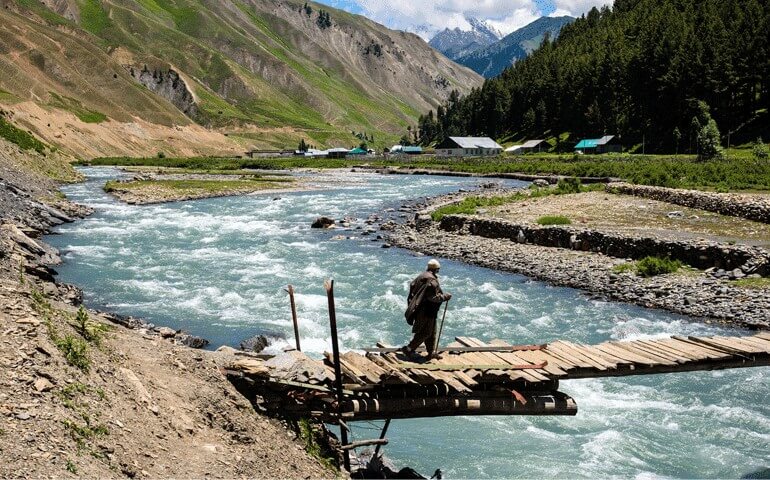 Trekking-Experiences-In-Ladakh-Gurez-Jammu-Kashmir