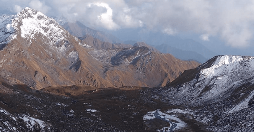 Mayali Pass Mountains