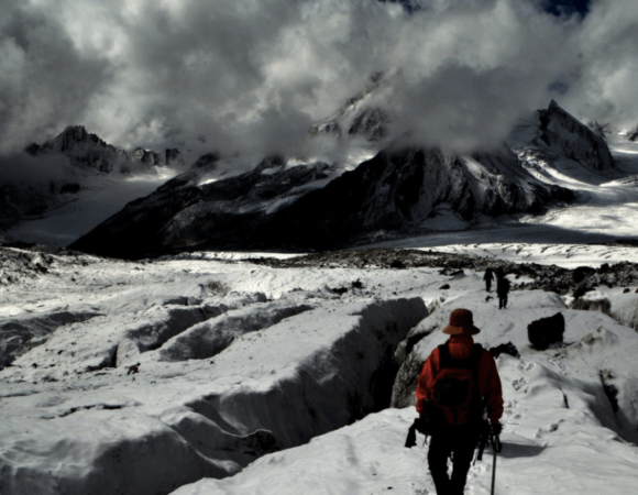 Khatling Glacier Trek Guide 2024: History, Highlights, Best Time and Itinerary