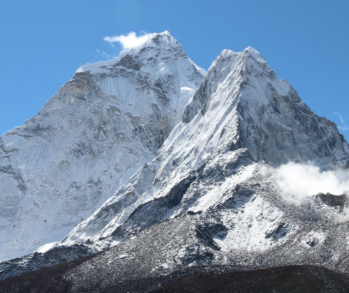 Everest-Base-Camp-Trek-Peak